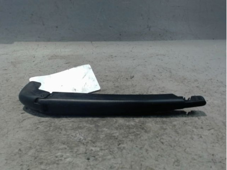 BRAS ESSUIE-GLACE ARRIERE FIAT 500 2007-