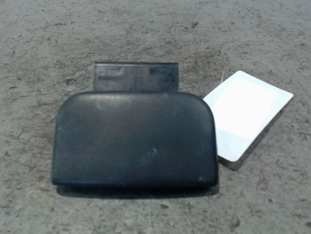POIGNEE EXTERIEURE PORTE AVANT DROIT CITROEN BERLINGO FGT -2002