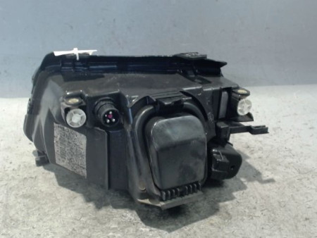 PHARE DROIT AUDI A4 99-2001