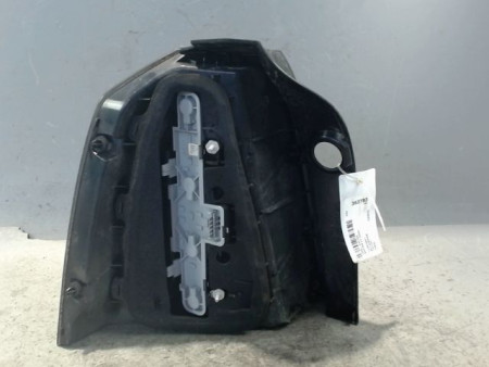 FEU ARRIERE DROIT OPEL ZAFIRA 2005-