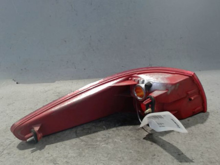 FEU ARRIERE DROIT PEUGEOT 607