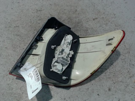 FEU ARRIERE GAUCHE  MERCEDES CLASSE B 2008-
