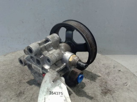 POMPE DIRECTION ASSISTEE TOYOTA COROLLA VERSO 2004-2007
