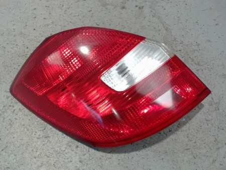 FEU ARRIERE GAUCHE  SKODA FABIA BREAK 2008-