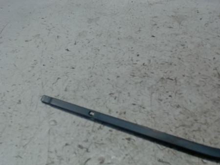 BRAS ESSUIE-GLACE AVANT DROIT RENAULT SCENIC II PH2 2006-