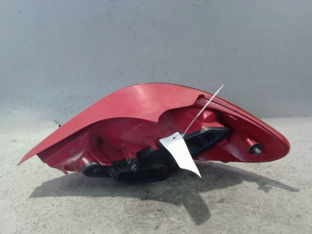 FEU ARRIERE GAUCHE  PEUGEOT 207 5P