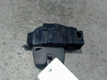 SERRURE HAYON  PEUGEOT 207 5P