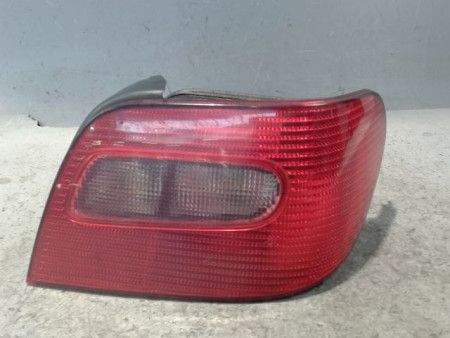 FEU ARRIERE DROIT CITROEN XSARA 2000-