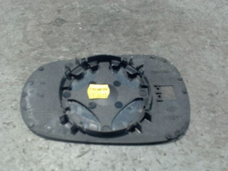 GLACE RETROVISEUR EXT D RENAULT CLIO II PH.1 98-2001