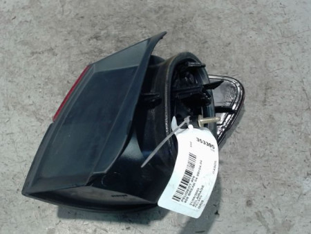 FEU ARRIERE GAUCHE  PEUGEOT 406 BREAK 99-04