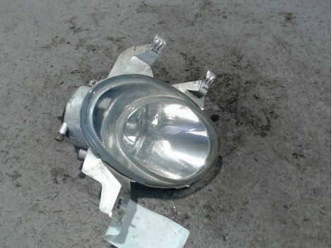 PHARE ANTIBROUILLARD AVANT DROIT PEUGEOT 206 3P