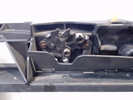 TRAVERSE SUPERIEURE ARMATURE AVANT CITROEN C4 PICASSO