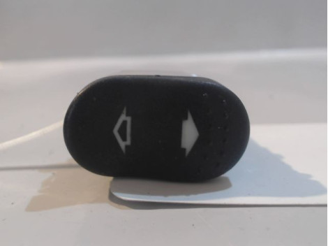 COMMANDE LEVE-GLACE PORTE AVD FORD FOCUS 98-04