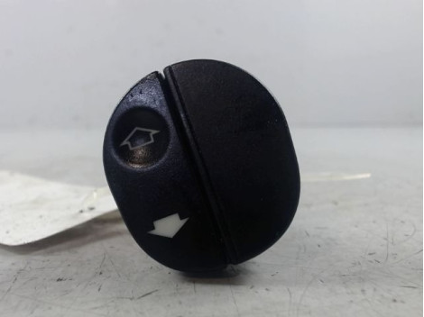 COMMANDE LEVE-GLACE PORTE AVD FORD FIESTA