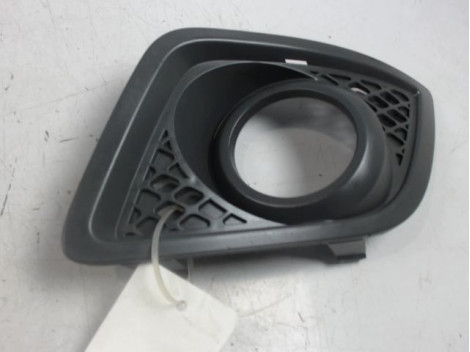 OBTURATEUR PHARE ADDITIONNEL PARE-CHOC AVG FORD FIESTA 2005-