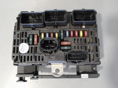 BOITE A FUSIBLES CITROEN C5 BREAK 2004-2008