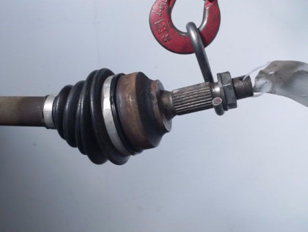 TRANSMISSION AVANT GAUCHE PEUGEOT 407 1.6 HDi 110 