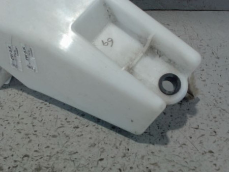 RESERVOIR LAVE-GLACE AVANT NISSAN MICRA 2009-