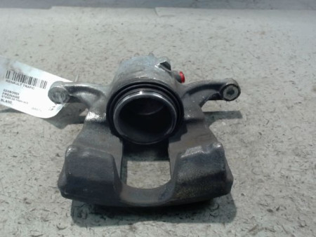 ETRIER DE FREIN AVANT DROIT RENAULT TRAFIC