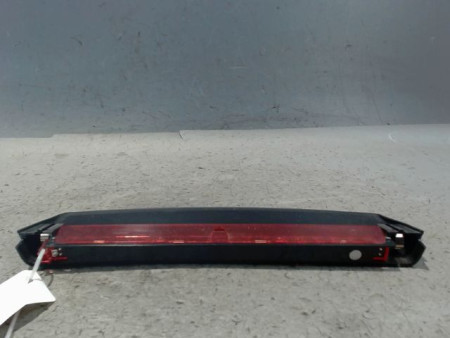 FEUX STOP SUPPLEMENTAIRE AUDI A4 2008-