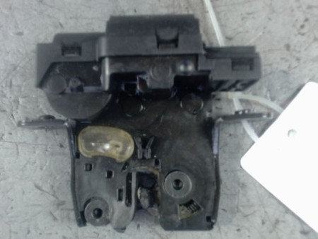 SERRURE HAYON  NISSAN QHASQAI 2007-
