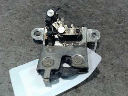 SERRURE COFFRE ARRIERE SEAT CORDOBA 2002-