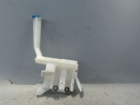 RESERVOIR LAVE-GLACE AVANT SUZUKI ALTO 5 PTES