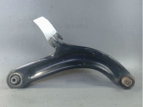TRIANGLE INFERIEUR AVANT DROIT RENAULT CLIO III 2009-