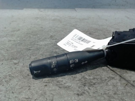 COMMANDE CLIGNOTANT PEUGEOT 106 96-2003