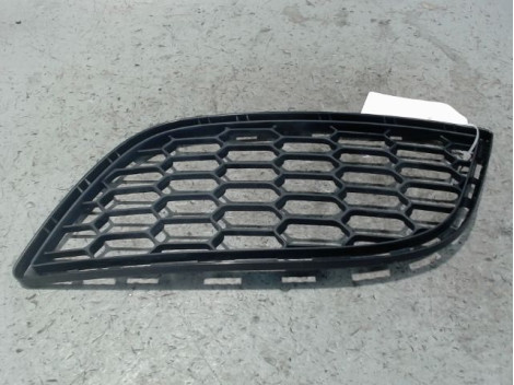 GRILLE VENTILATION PARE-CHOC AVG ALFA ROMEO GUILIETTA 2010-