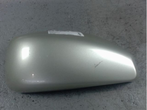 CARENAGE RETROVISEUR EXTERIEUR DROIT PEUGEOT 807