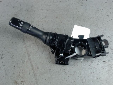 COMMANDE CLIGNOTANT TOYOTA AURIS 2007-