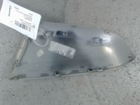 CARENAGE RETROVISEUR EXTERIEUR DROIT OPEL ZAFIRA 2005-