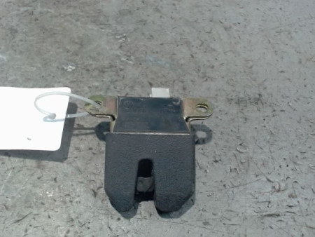 SERRURE COFFRE ARRIERE SEAT CORDOBA 2002-
