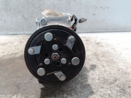 COMPRESSEUR AIR CONDITIONNE RENAULT MEGANE