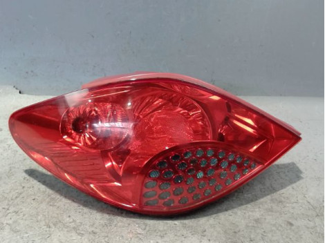 FEU ARRIERE GAUCHE  PEUGEOT 207 5P