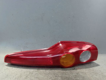FEU ARRIERE DROIT DAIHATSU CUORE 03-