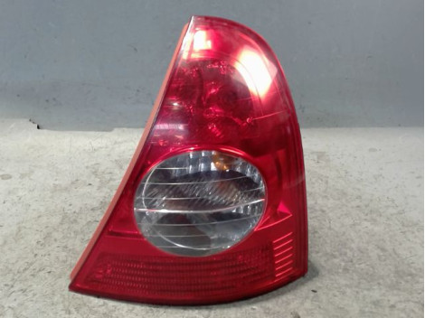 FEU ARRIERE DROIT RENAULT CLIO II PH.2 01-06