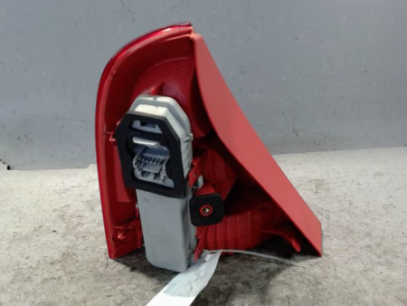 FEU ARRIERE DROIT RENAULT CLIO II PH.2 01-06