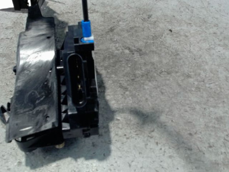 SYSTEME CONDAMNATION AVANT DROIT FORD FIESTA 2005-