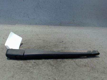 BRAS ESSUIE-GLACE ARRIERE OPEL ZAFIRA 2006-