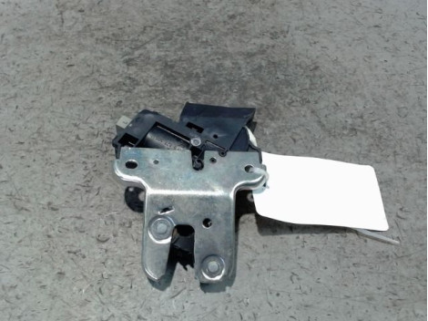 SERRURE COFFRE ARRIERE AUDI A6 2004-