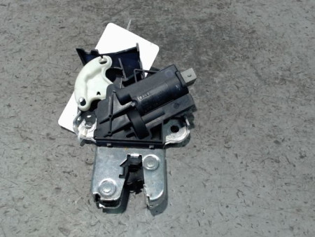 SERRURE COFFRE ARRIERE AUDI A6 2004-