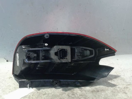 FEU ARRIERE DROIT RENAULT SCENIC II PH1 02-06