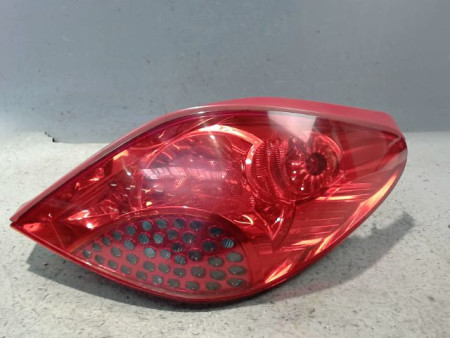 FEU ARRIERE DROIT PEUGEOT 207 CC