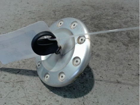 BOUCHON RESERVOIR A CARBURANT PEUGEOT 206 5P