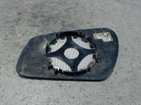 GLACE RETROVISEUR EXT D FORD FOCUS 04-07