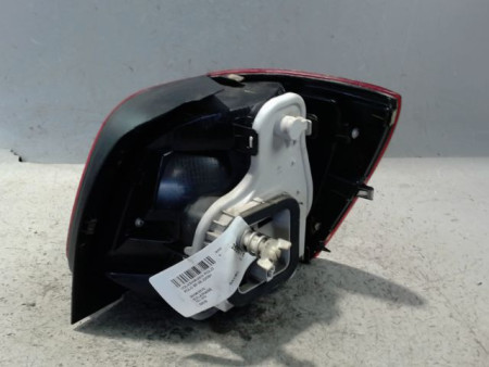 FEU ARRIERE GAUCHE  VOLKSWAGEN POLO 2009-