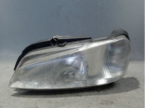 PHARE GAUCHE PEUGEOT 106 96-2003