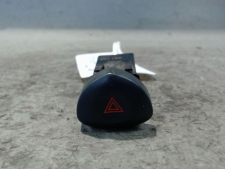 BOUTON DE WARNING RENAULT CLIO II PH.2 01-06